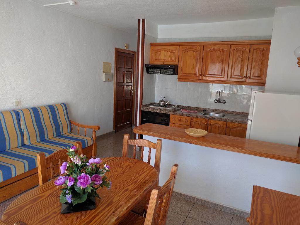 Apartamentos Las Floritas 플라야데라스아메리카스 외부 사진