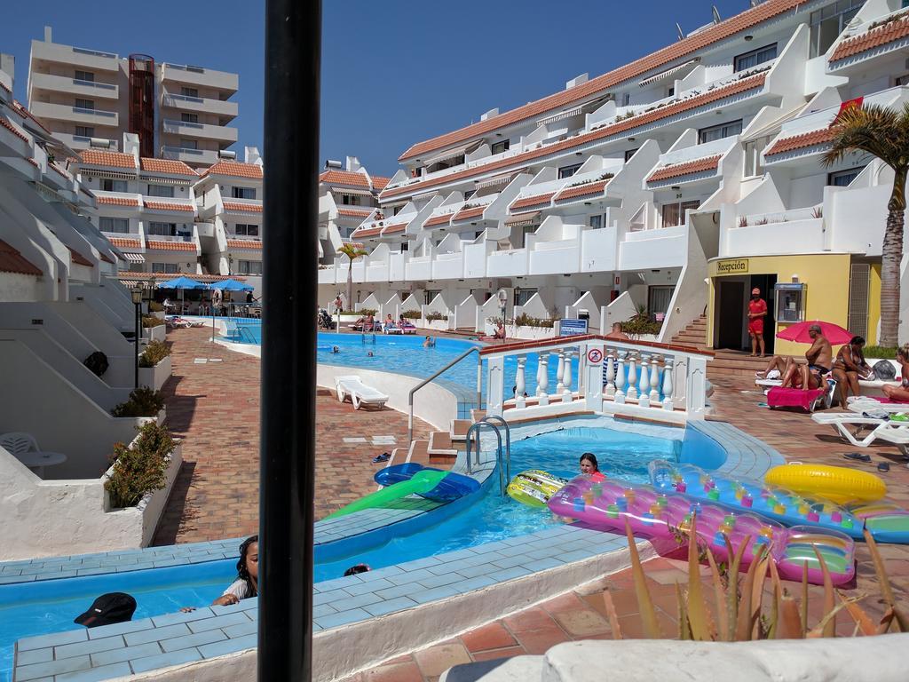 Apartamentos Las Floritas 플라야데라스아메리카스 외부 사진