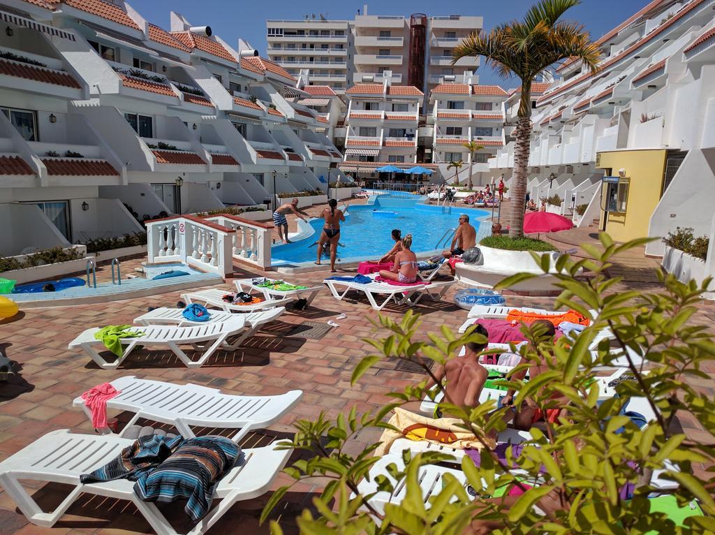 Apartamentos Las Floritas 플라야데라스아메리카스 외부 사진