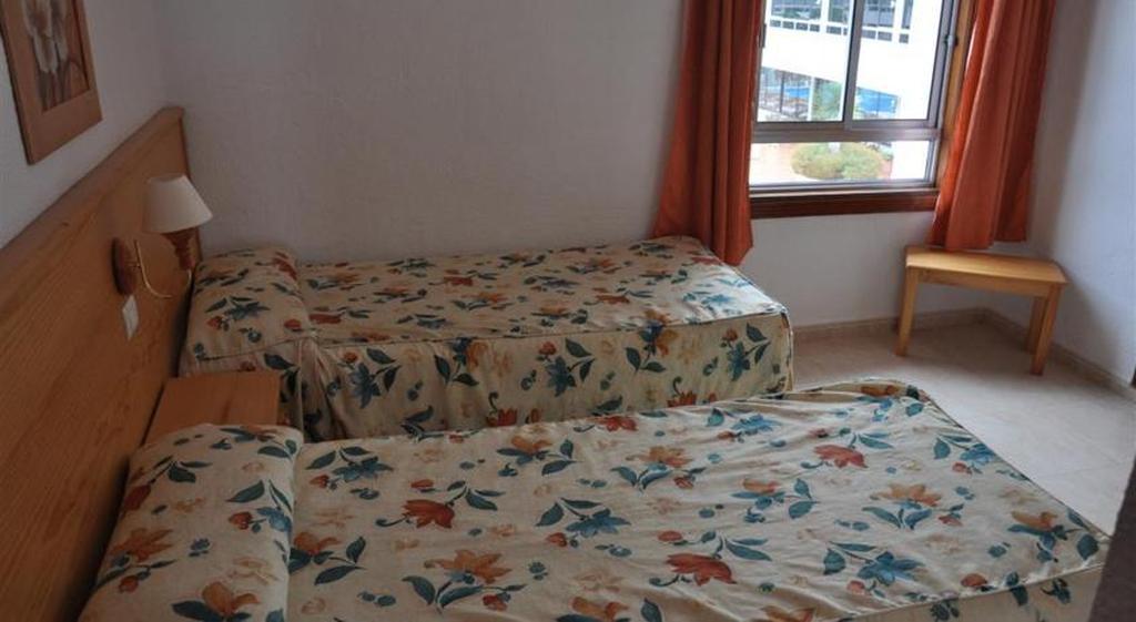 Apartamentos Las Floritas 플라야데라스아메리카스 외부 사진