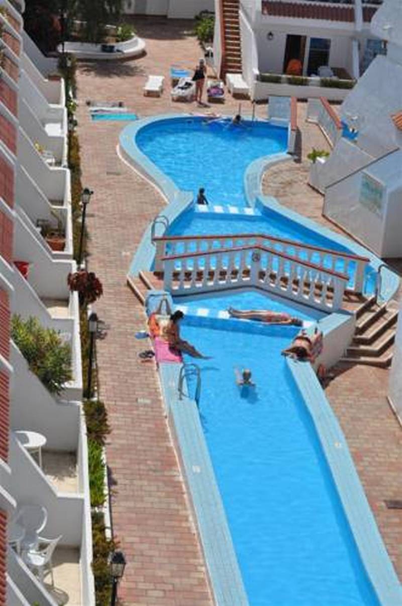 Apartamentos Las Floritas 플라야데라스아메리카스 외부 사진